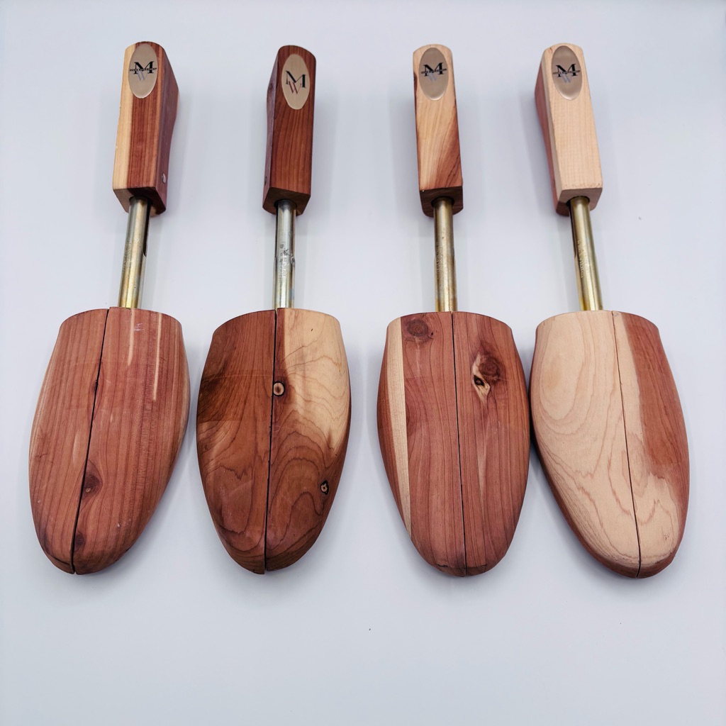 Mens Wearhouse Cedar Shoe Tree Set